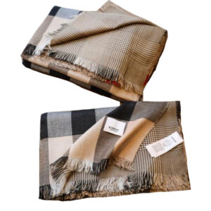 Burberry Sciarpa Pashmina in Cashmere Donna Bicolore 200×70 Special Price